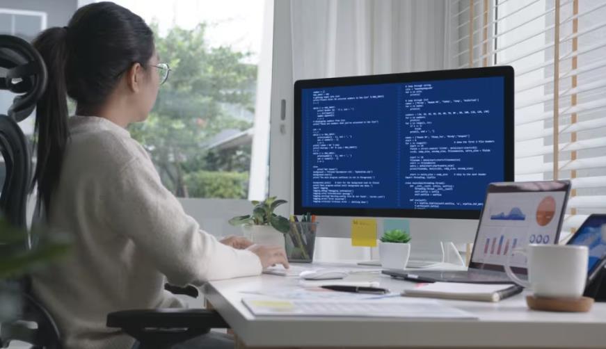 兴安盟企业数字化解决方案:机器学习赋能商业模式升级的核心路径
